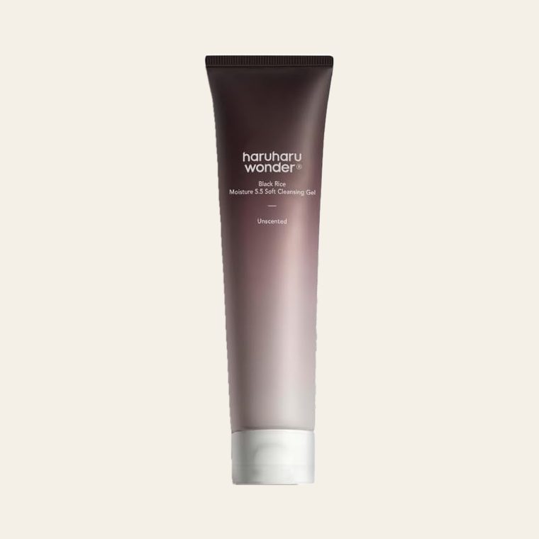 Haruharu Wonder Black Rice Moisture 5.5 Soft Cleansing Gel